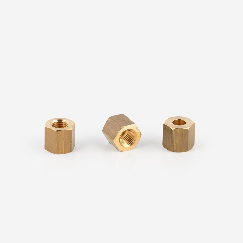 Adapter nut 9900/X58 1/4" X 1/4"